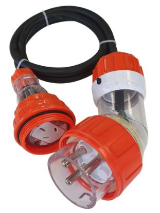 Picture of 32A Male 15A Female 230V AC Adaptor Lead